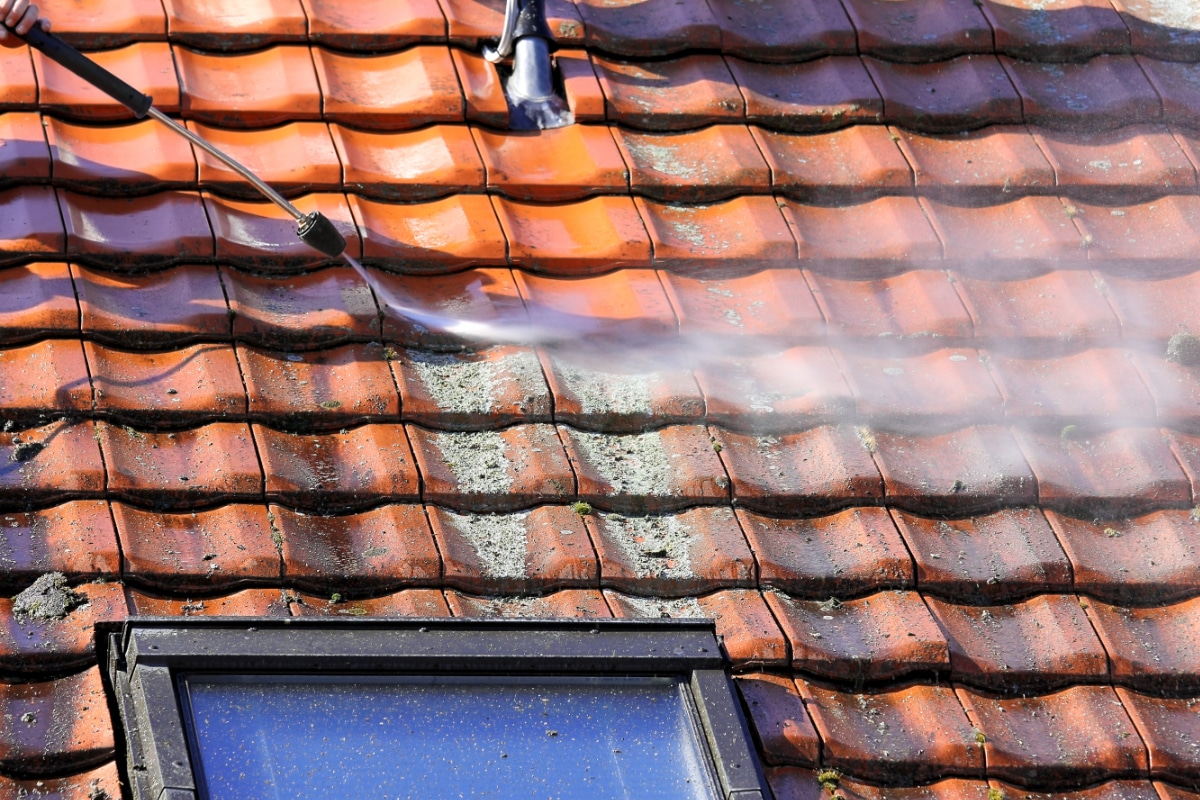 Eco-Friendly Roof Cleaning Services in Kilmarnock